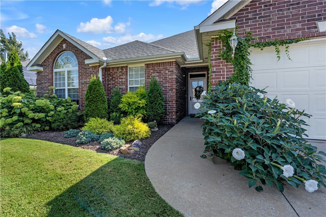 1654 S River Meadows Drive  Fayetteville AR 72701 photo