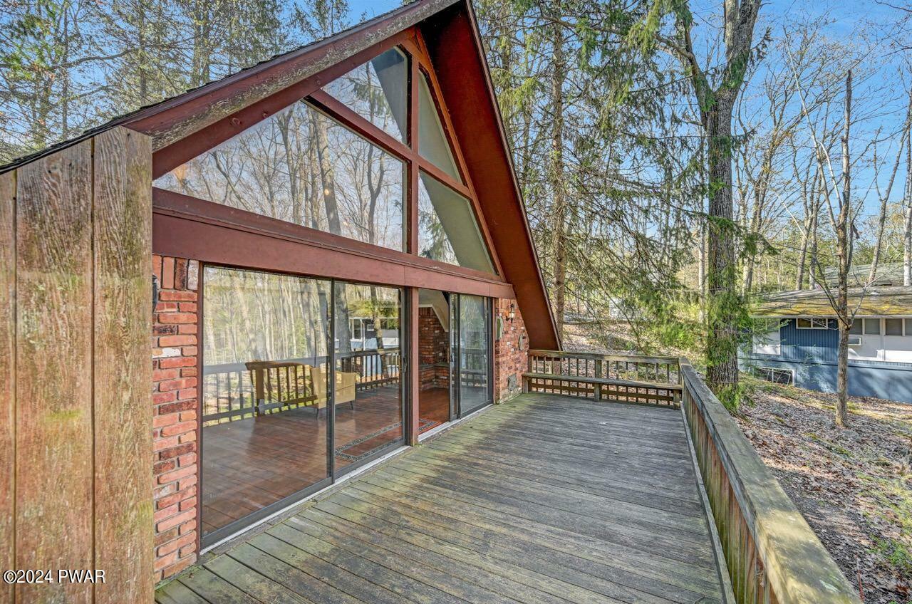 Property Photo:  209 Waterview Drive  PA 18428 