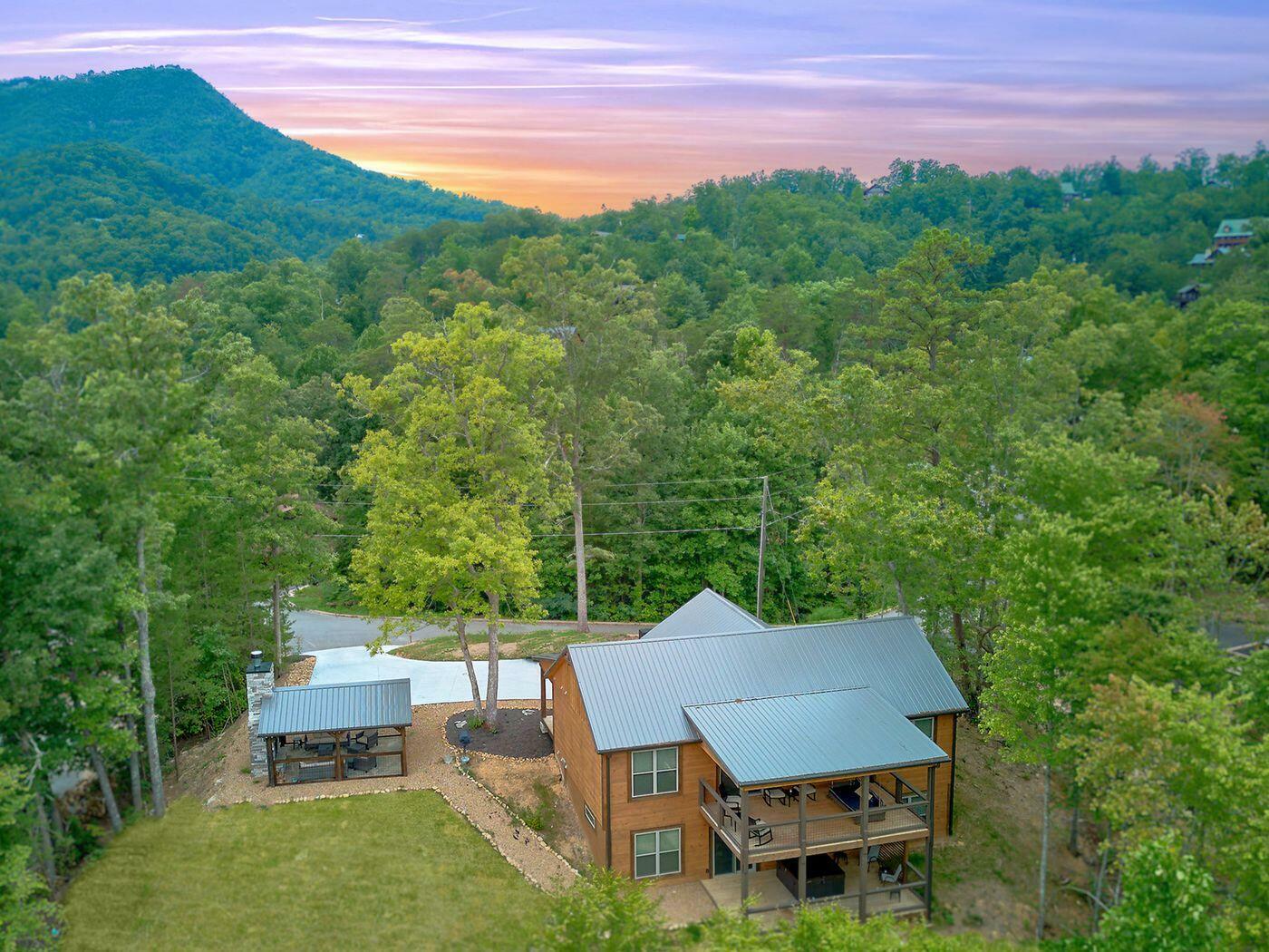 Property Photo:  1815 Deer Haven Road  TN 37876 