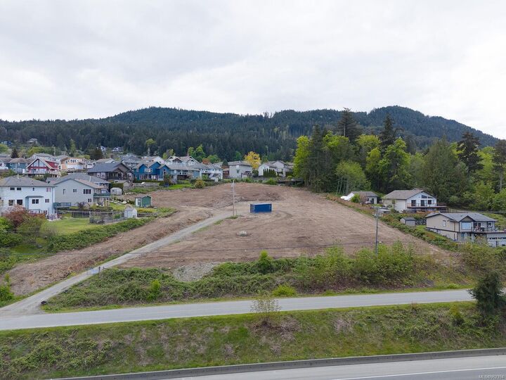 Property Photo:  350 Morgan Rd  BC V9G 1W6 