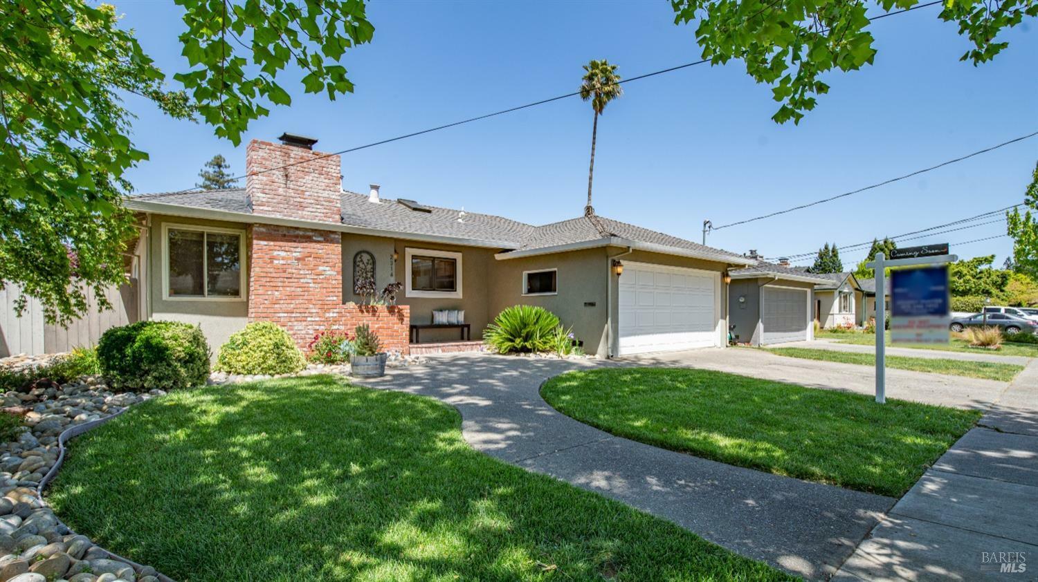 Property Photo:  2316 Roberto Street  CA 94558 