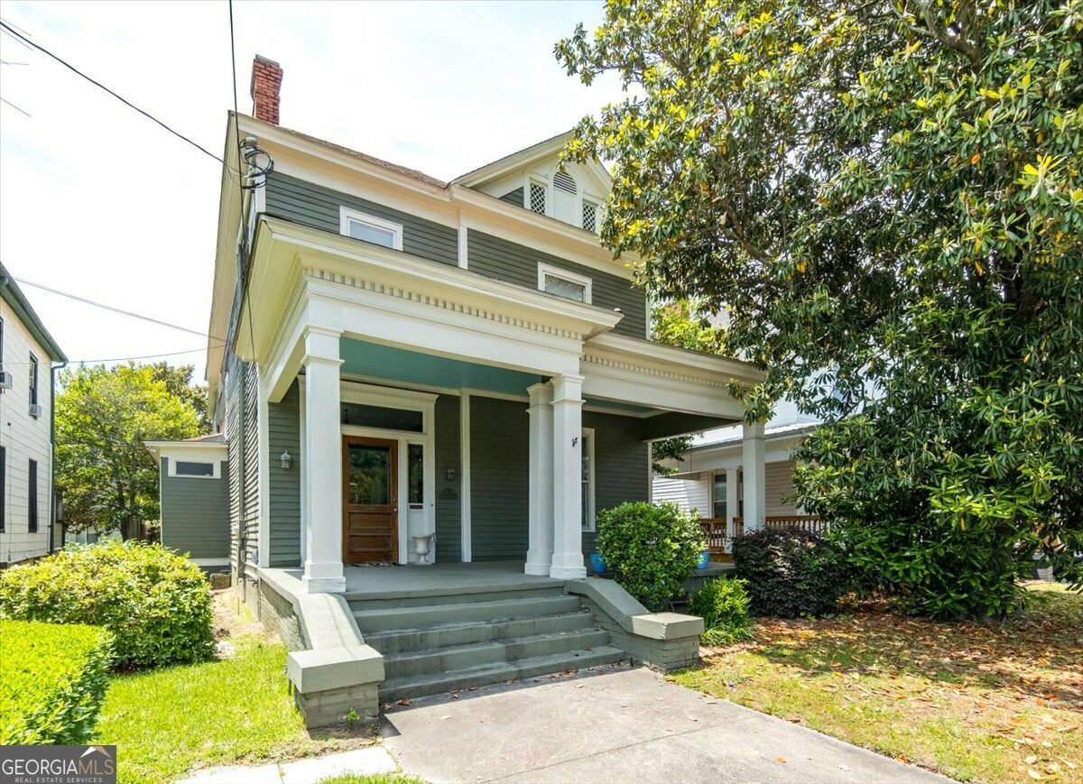 Property Photo: 2134 Vineville Avenue GA 31204