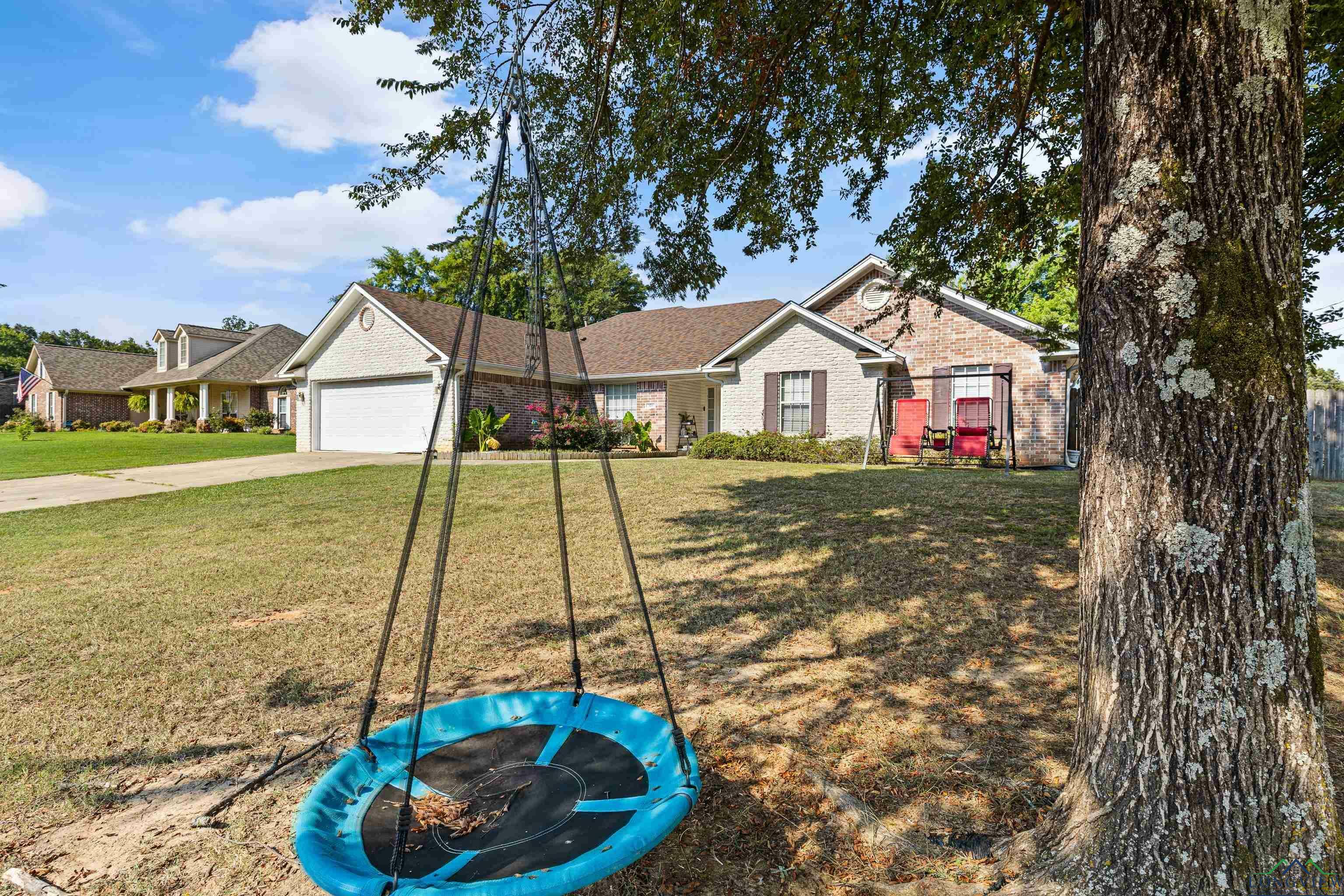 Property Photo:  101 Remington Trail  TX 75604 