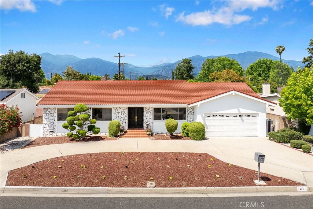 Property Photo:  617 Camino Grove Avenue  CA 91006 