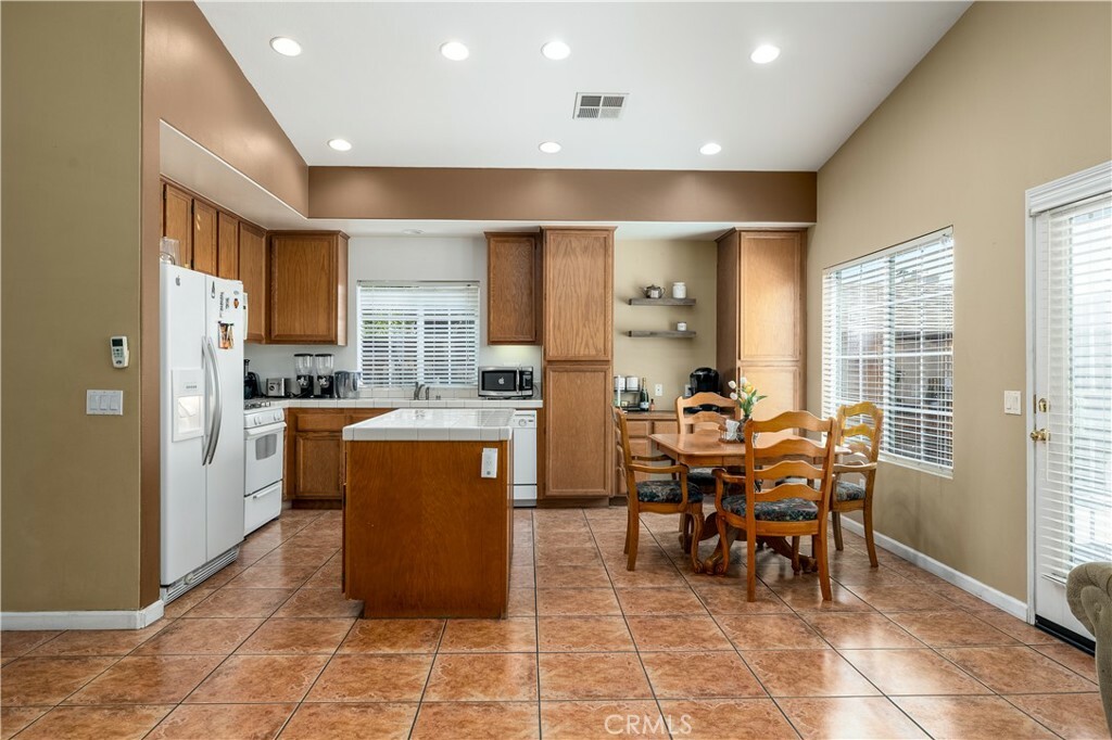 Property Photo:  703 Natalie Drive  CA 92530 