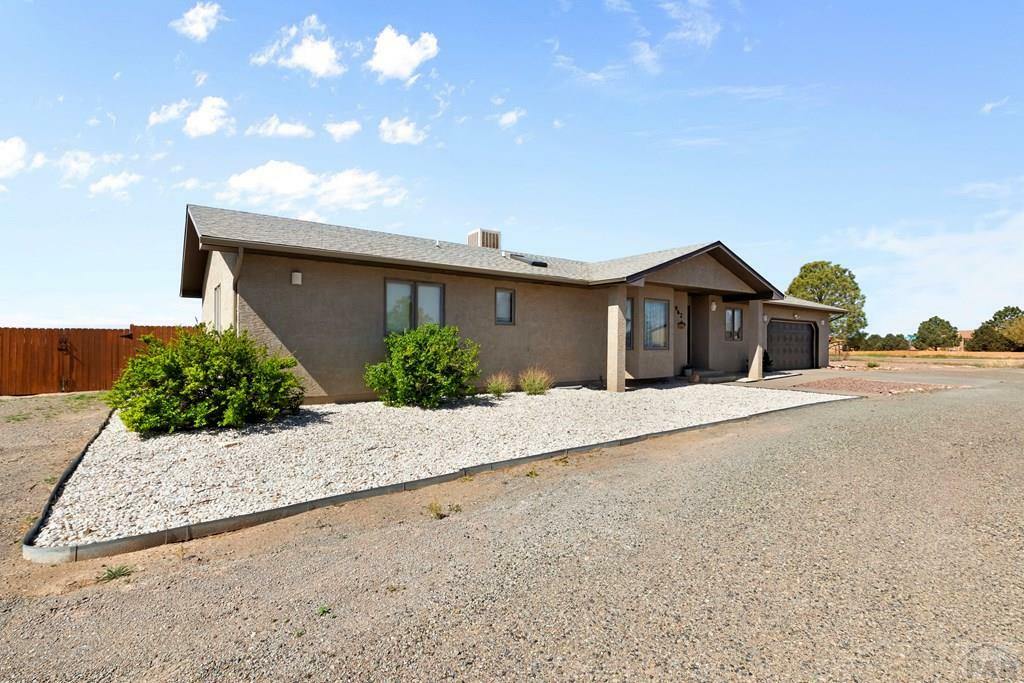 Property Photo:  962 Capistrano Ave  CO 81007 