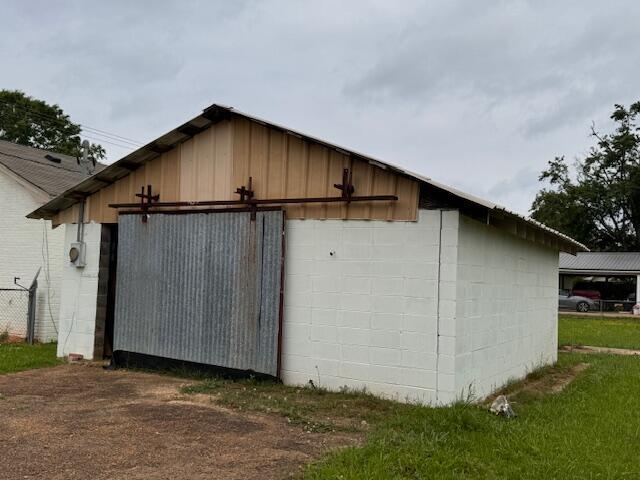Property Photo: 2354 Veterans Memorial Blvd N MS 39744