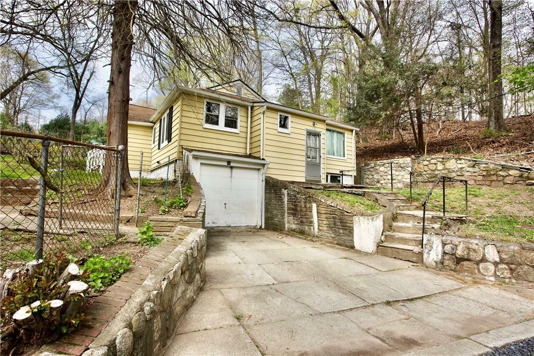 Property Photo:  76 Gallows Hill Road  NY 10567 