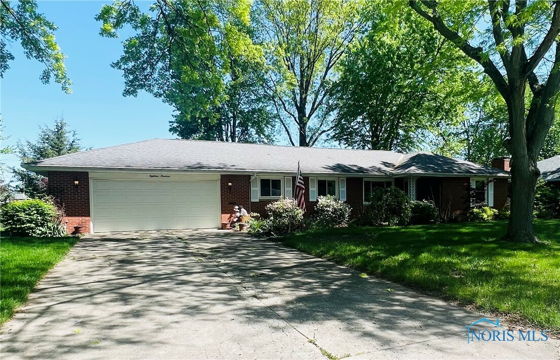1800 Imperial Lane  Findlay OH 45840 photo