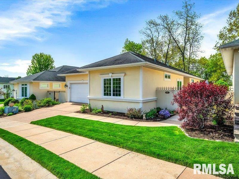 Property Photo:  5704 W Deer Park Avenue  IL 61615 