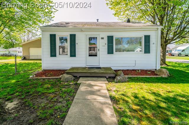 Property Photo:  4387 B Avenue  MI 48166 