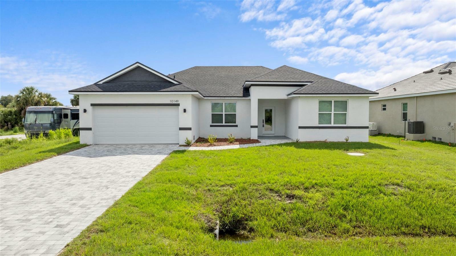 Property Photo:  10149 Calumet Boulevard  FL 33981 