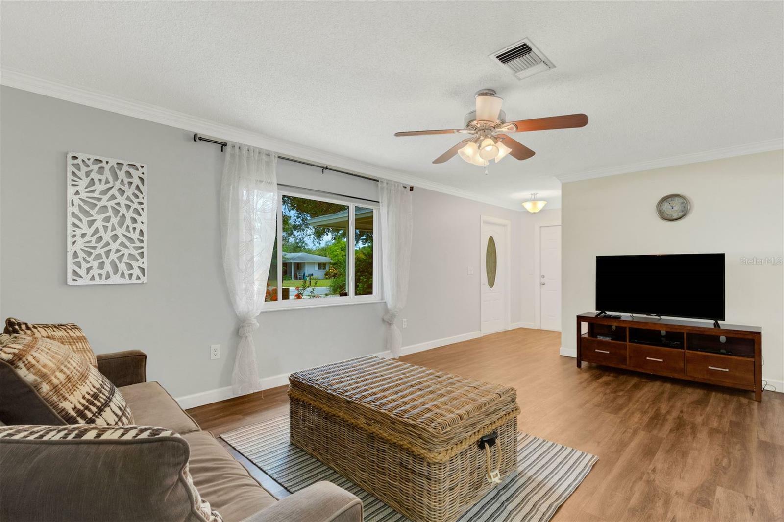 Property Photo:  4755 Lark Ridge Circle  FL 34233 