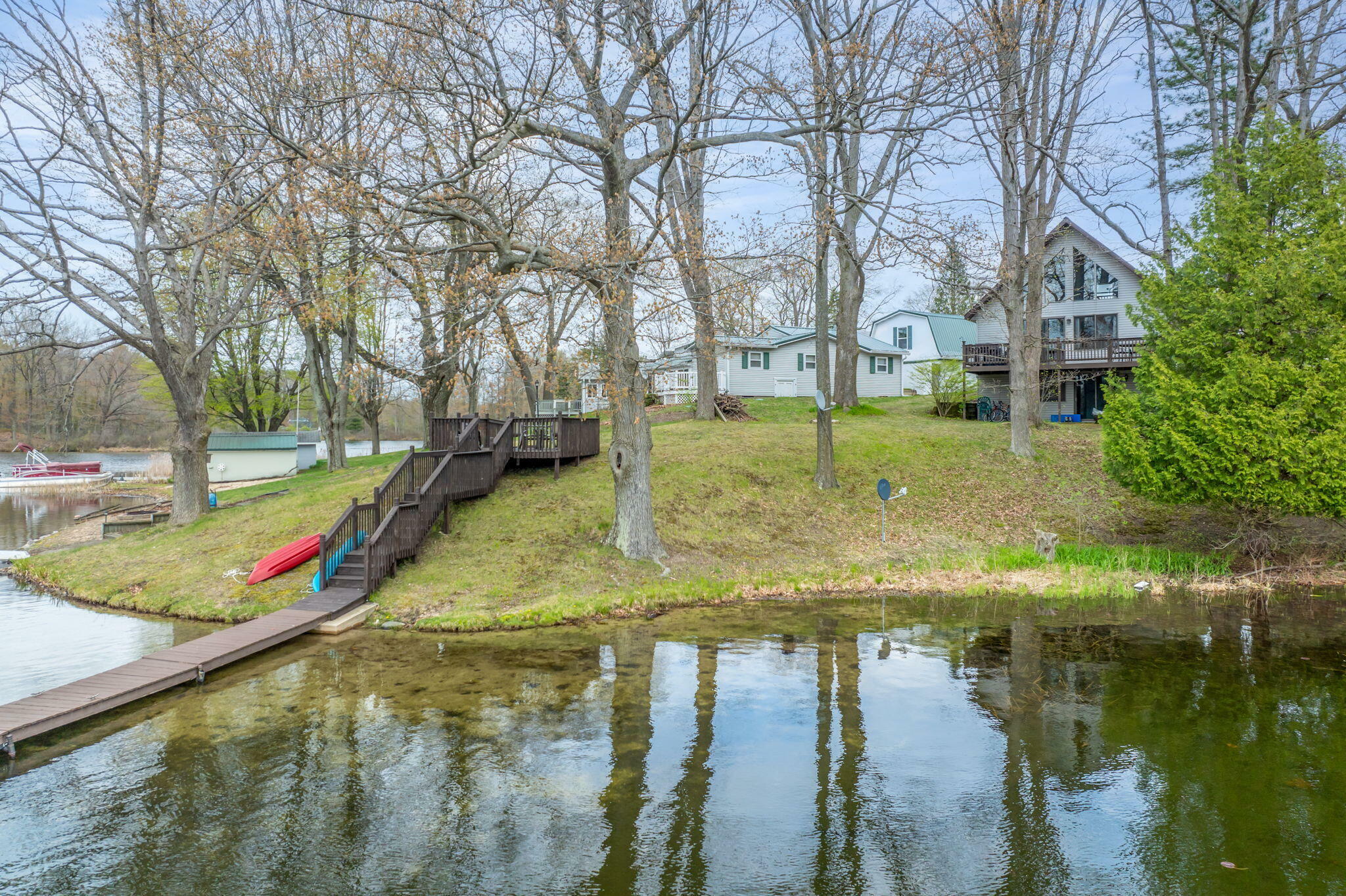 Property Photo:  15195 Becker Drive  MI 49332 