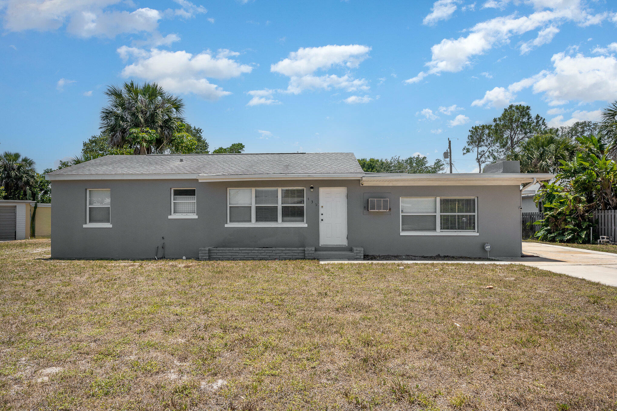 435 Michigan Avenue  Indialantic FL 32903 photo