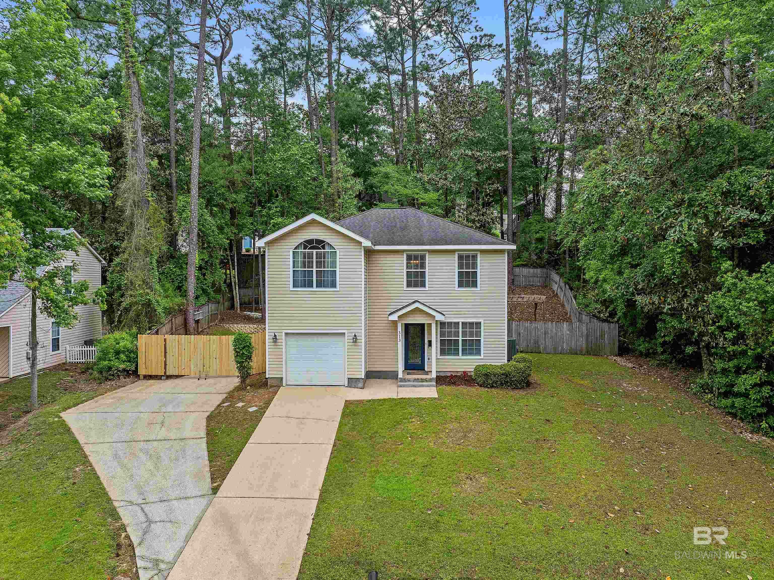 Property Photo:  313 Ridgewood Drive  AL 36526 