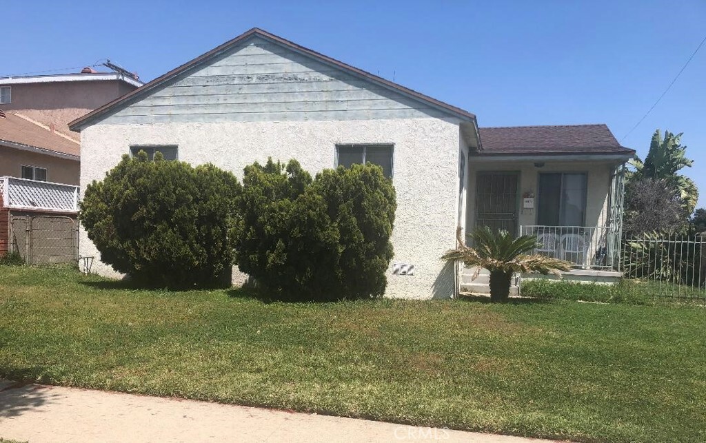 Property Photo:  10358 Jersey Avenue  CA 90670 