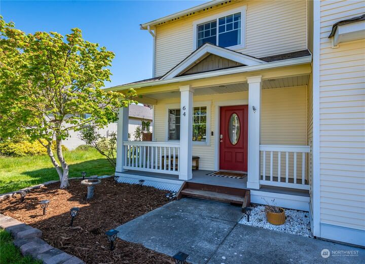 Property Photo:  64 SW Festival Court  WA 98277 