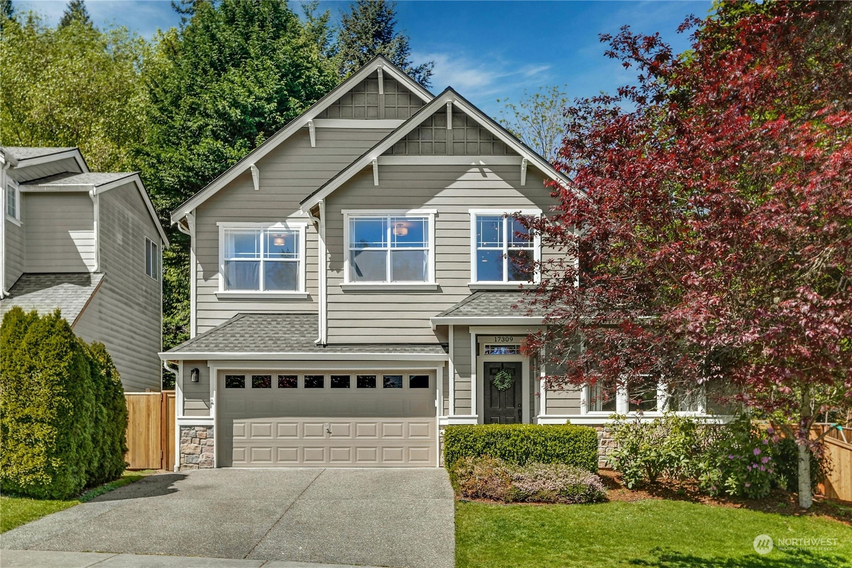 Property Photo:  17309 106th Place NE  WA 98011 