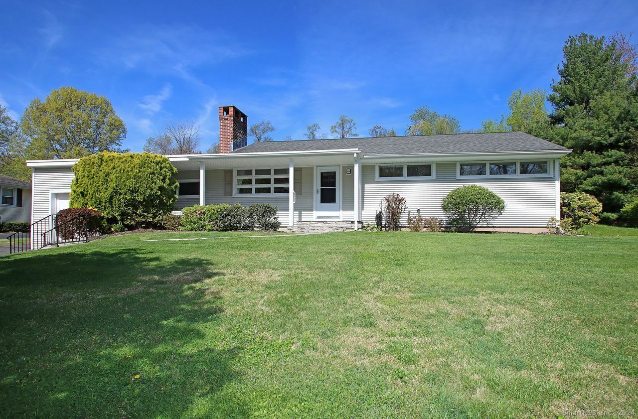 Property Photo:  1798 Hartford Turnpike  CT 06473 