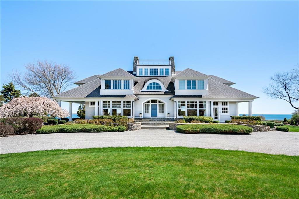 Property Photo:  597 Beavertail Road  RI 02835 