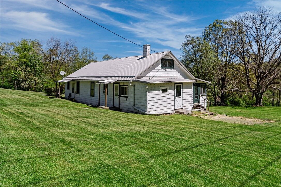 Property Photo:  438 & 442 Floral Avenue  NY 14850 