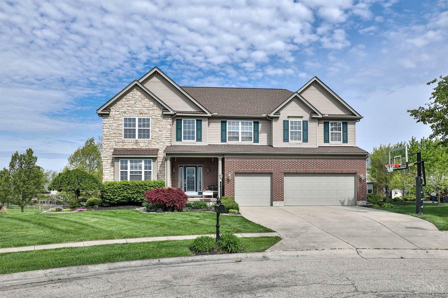 Property Photo: 6776 Mahogany Court OH 45044