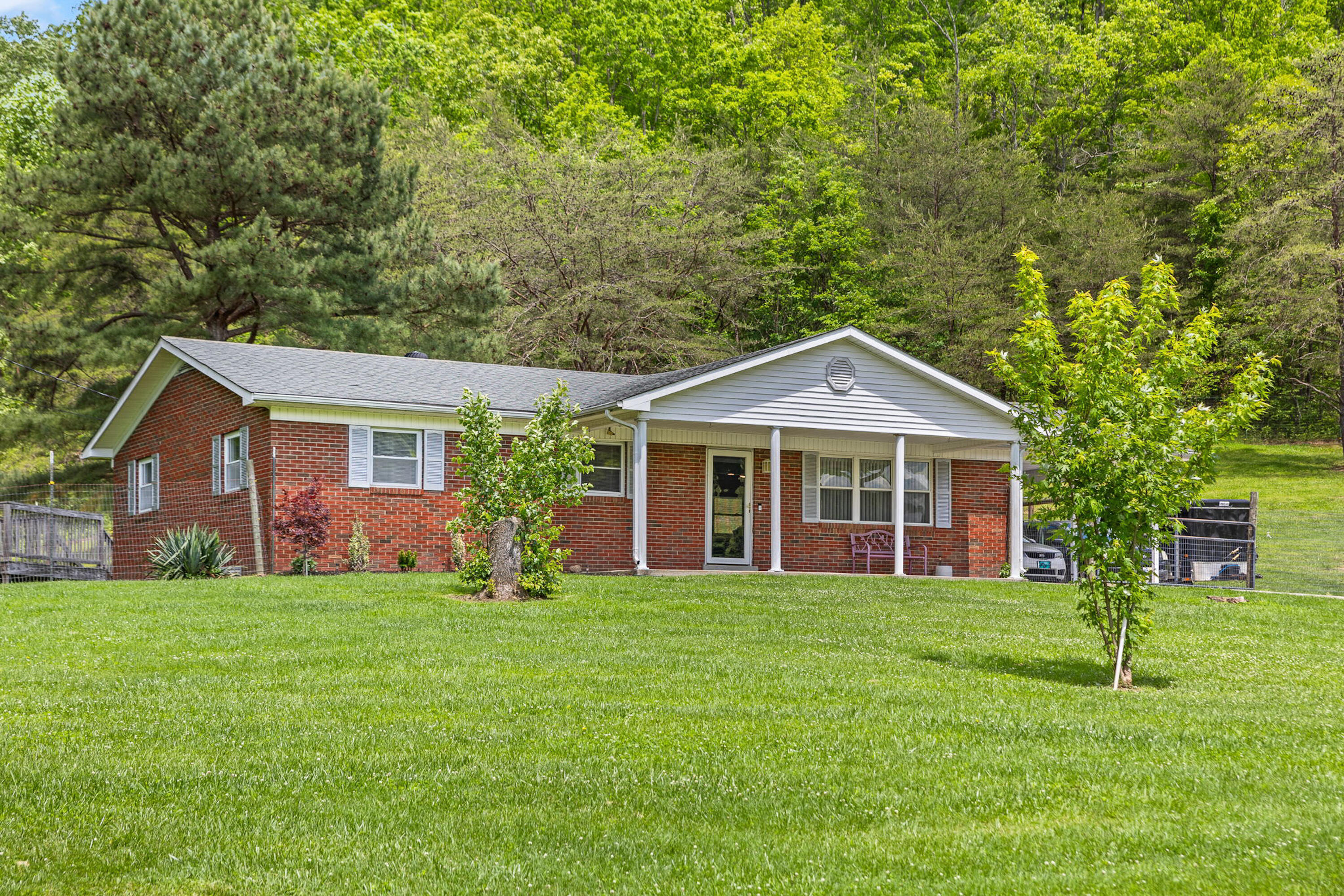 1241 Bastin Creek Road  Kings Mountain KY 40442 photo