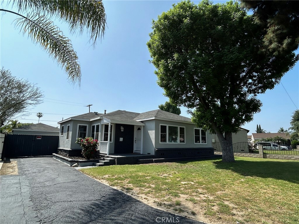 Property Photo:  7626 Duchess Drive  CA 90606 