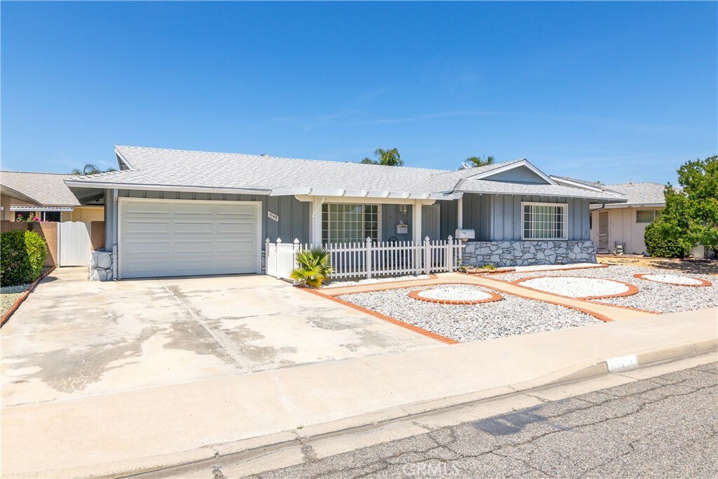 Property Photo: 1540 Sandlewood Drive CA 92543