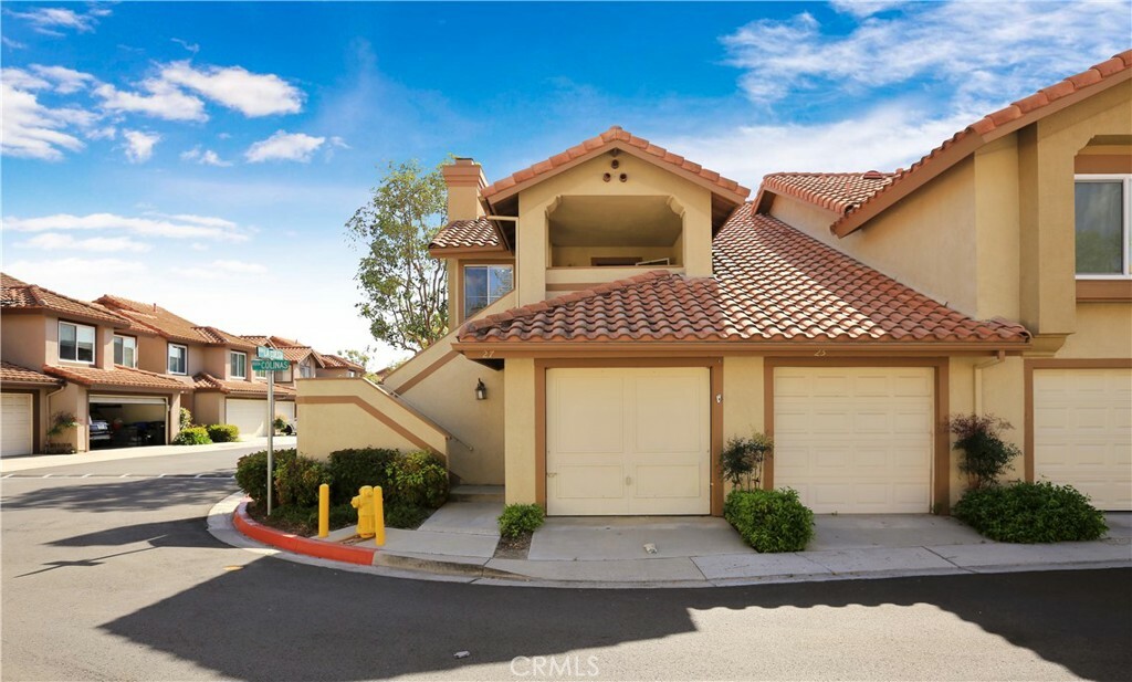 Property Photo:  27 Vista Colinas  CA 92688 