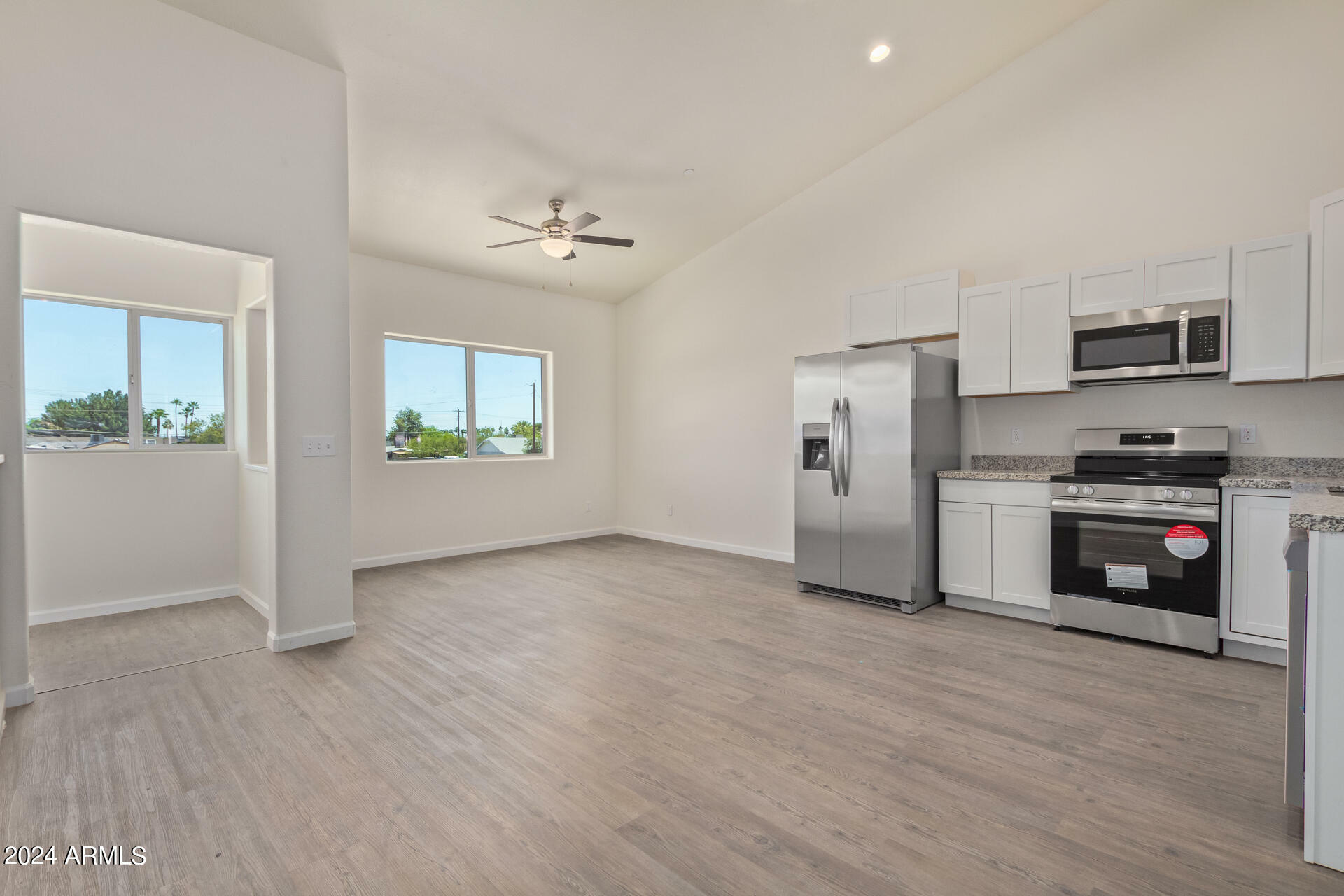 Property Photo:  4911 W Myrtle Avenue 129  AZ 85301 