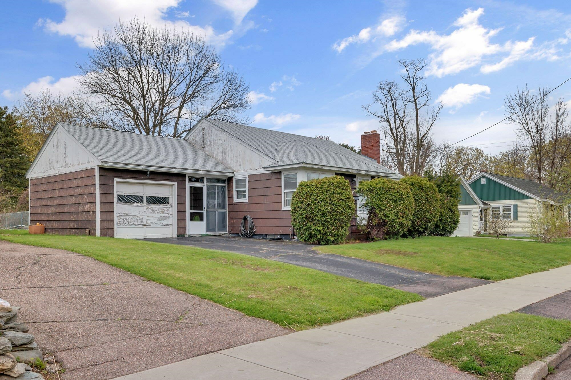 Property Photo:  18 Brandywine Street  VT 05408 