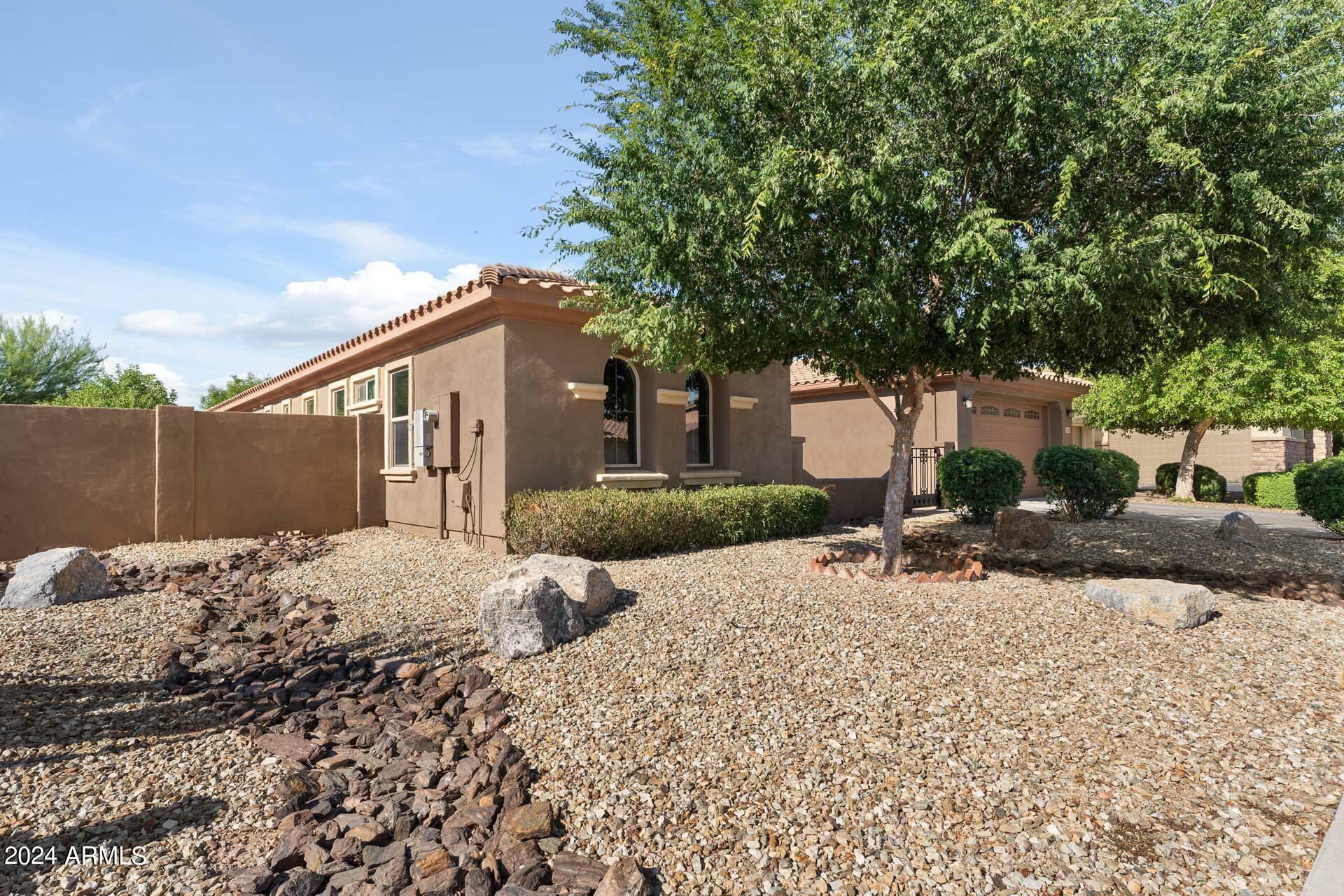 Property Photo:  16202 W Granada Road  AZ 85395 