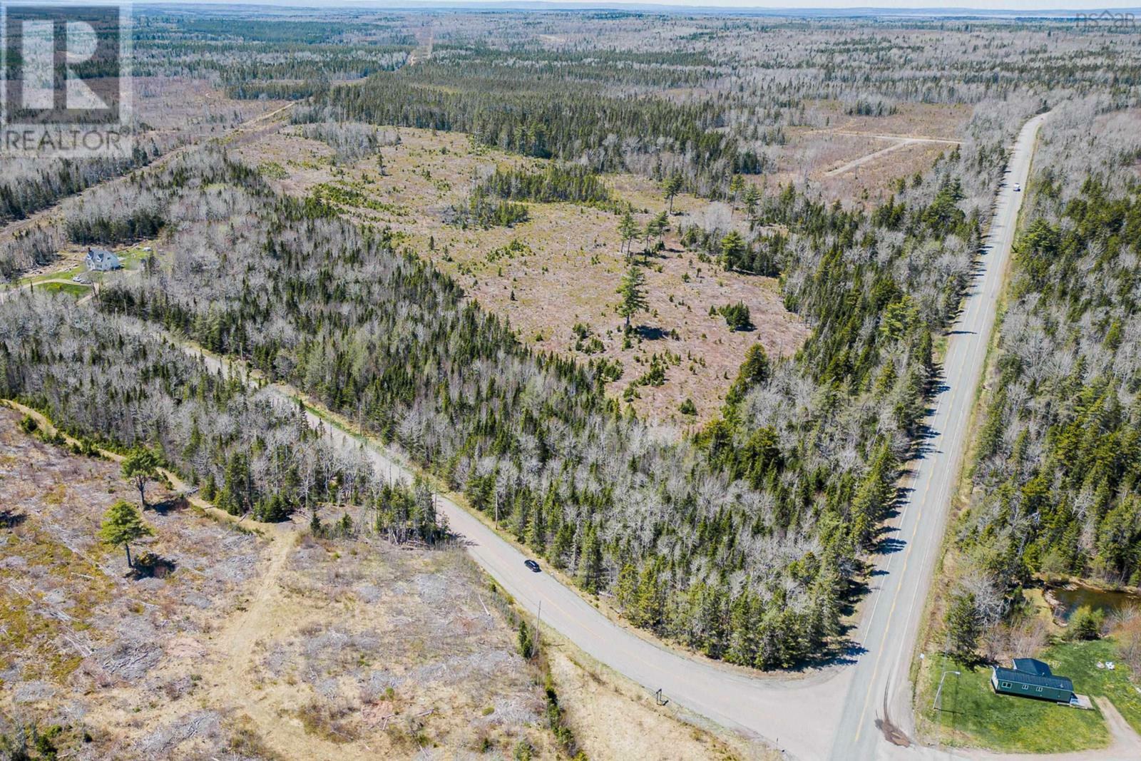 Photo de la propriété:  Vacant Land Highway 426  NS B0L 1C0 