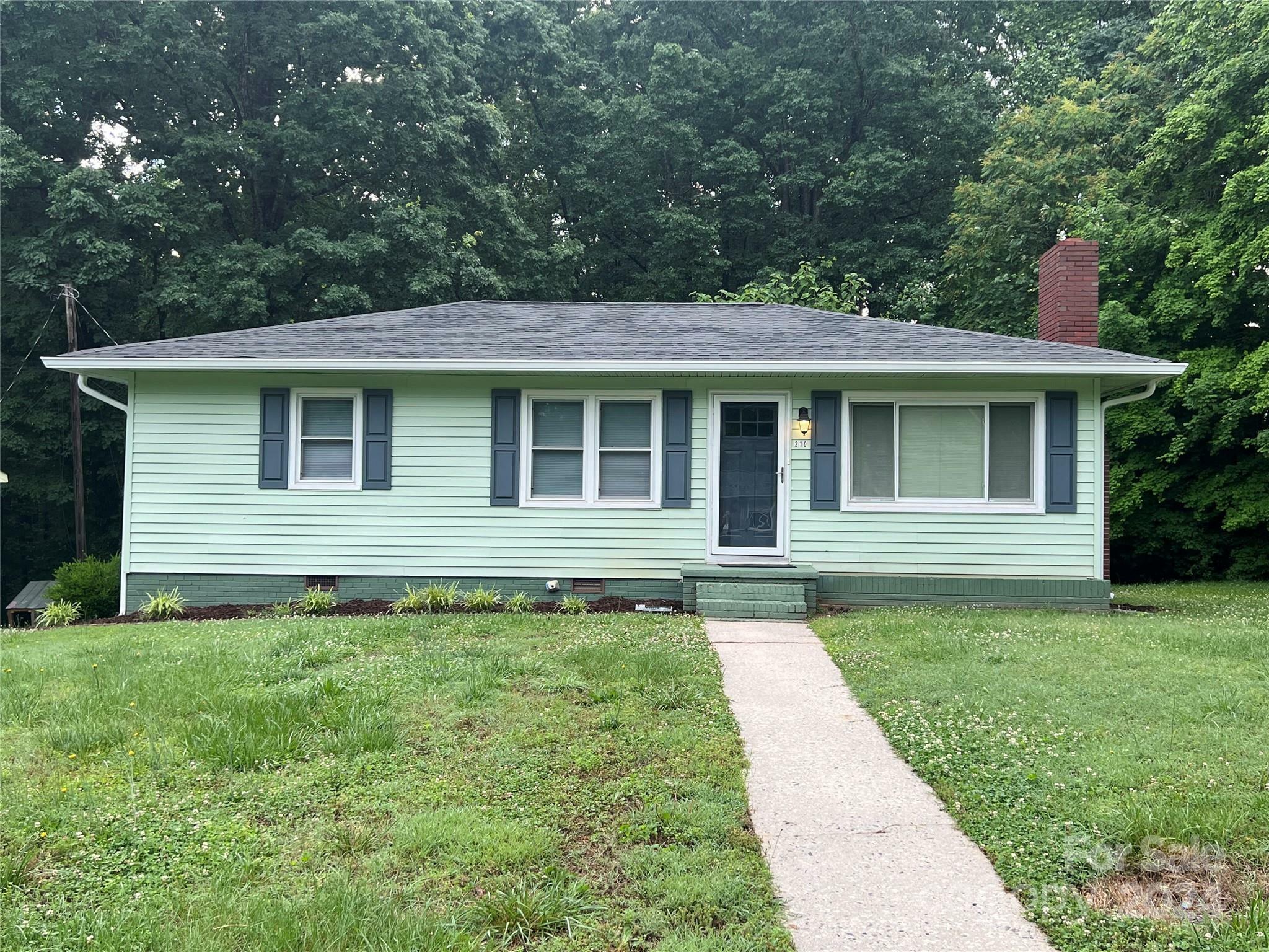Property Photo: 210 Newbold Street NC 28092
