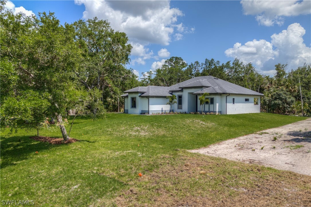 Property Photo:  70 33rd Avenue NW  FL 34120 