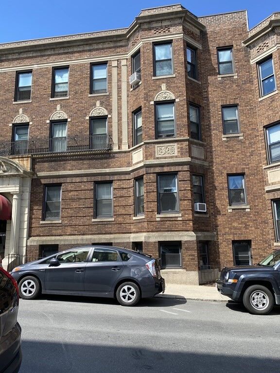 Property Photo:  43 Glenville Ave 1  MA 02134 