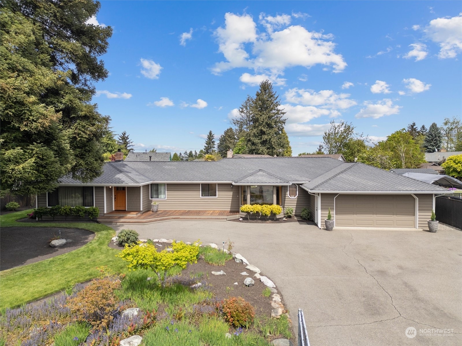 Property Photo:  4516 S 254th Street  WA 98032 