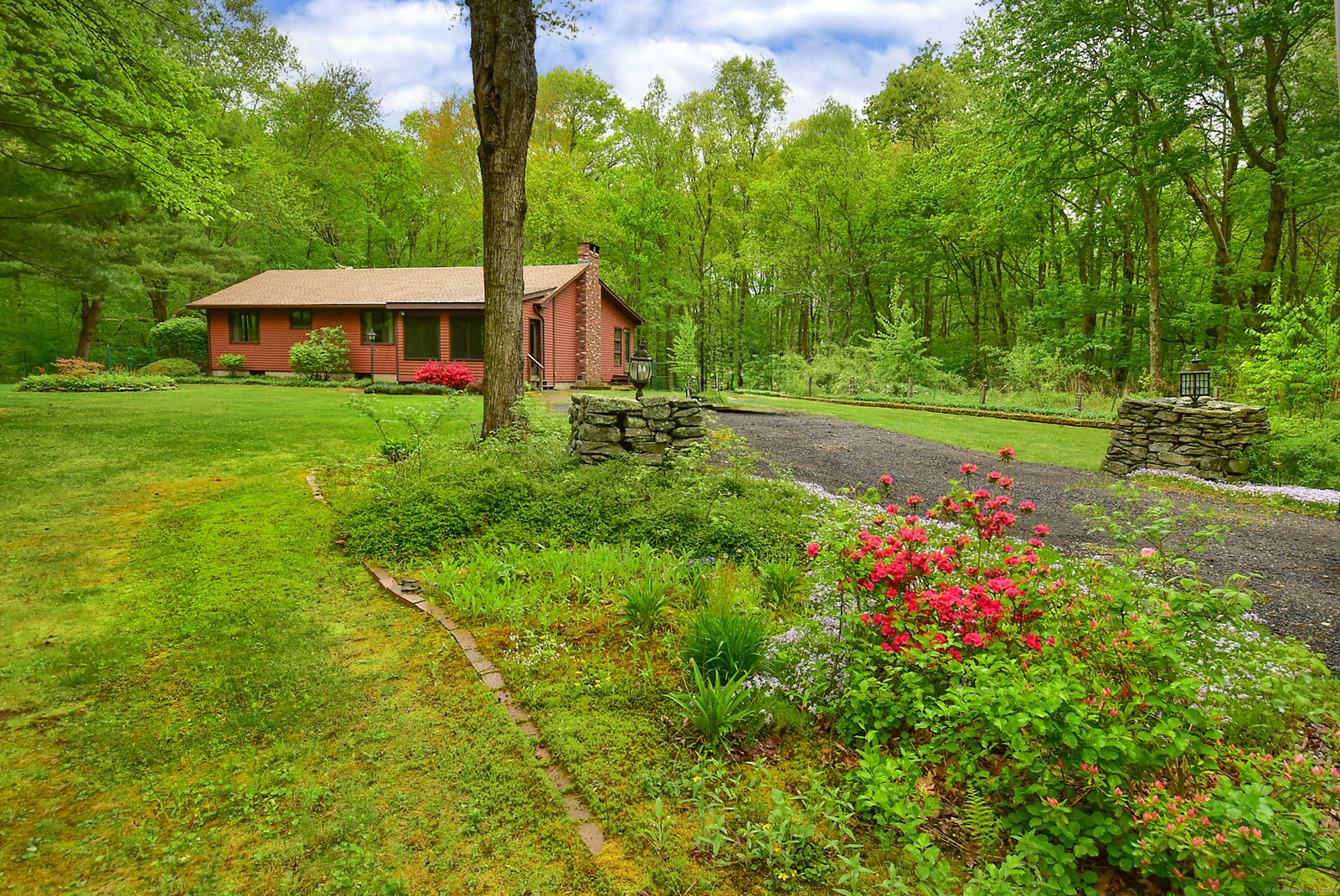 Property Photo:  309 Jagger Lane  CT 06248 