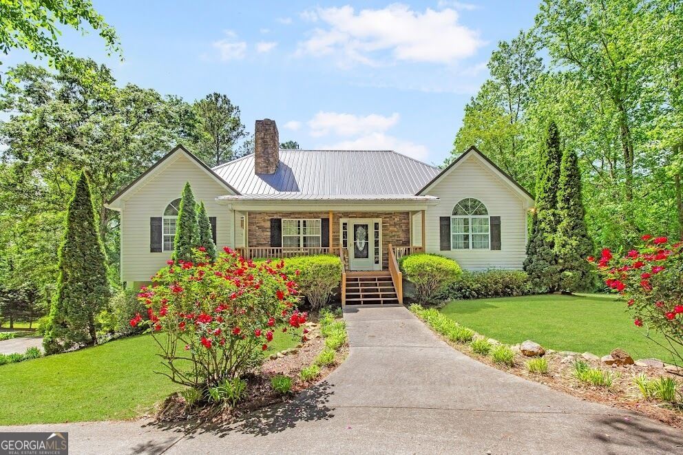 Property Photo: 146 Roy Baynor Lane GA 30108