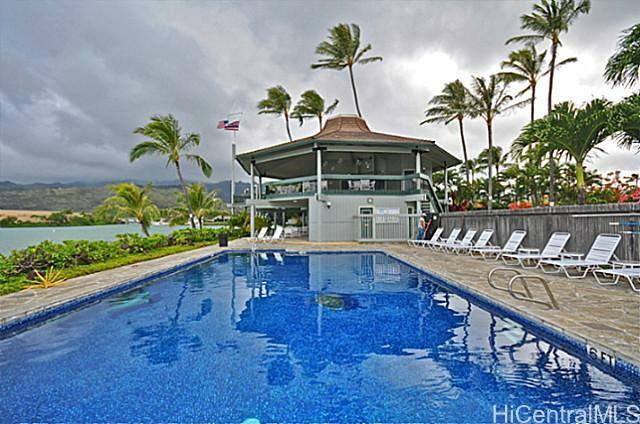 Property Photo:  