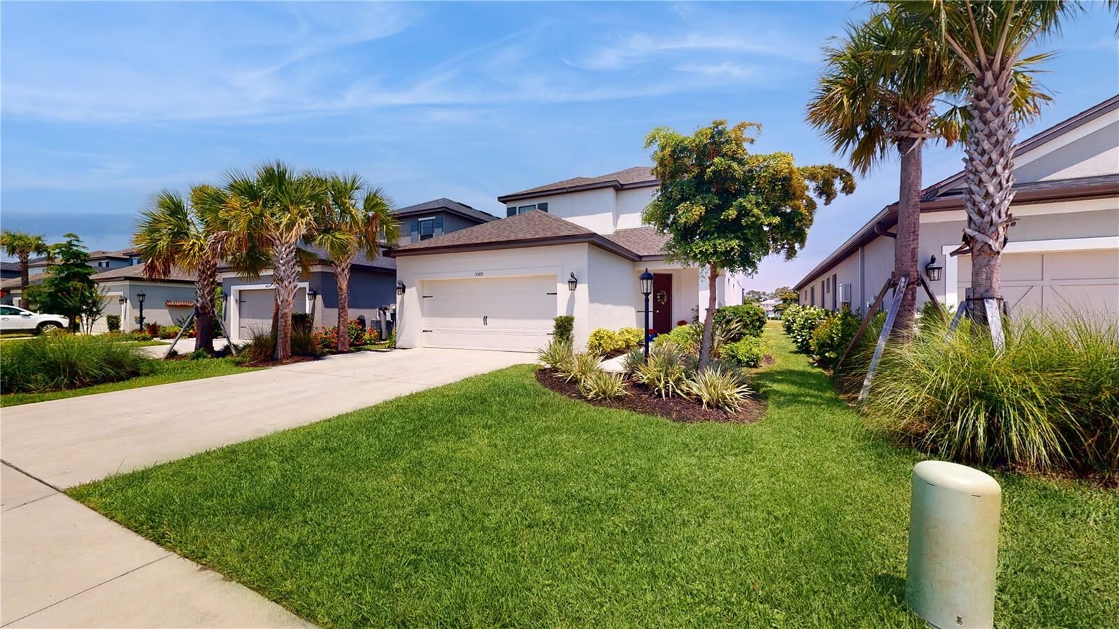 Property Photo:  5505 Summit Glen  FL 34203 