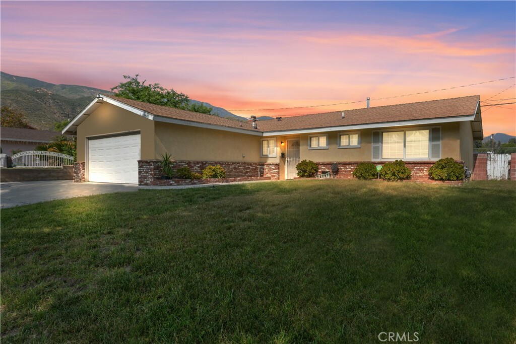 Property Photo:  5405 N Mayfield Avenue  CA 92407 