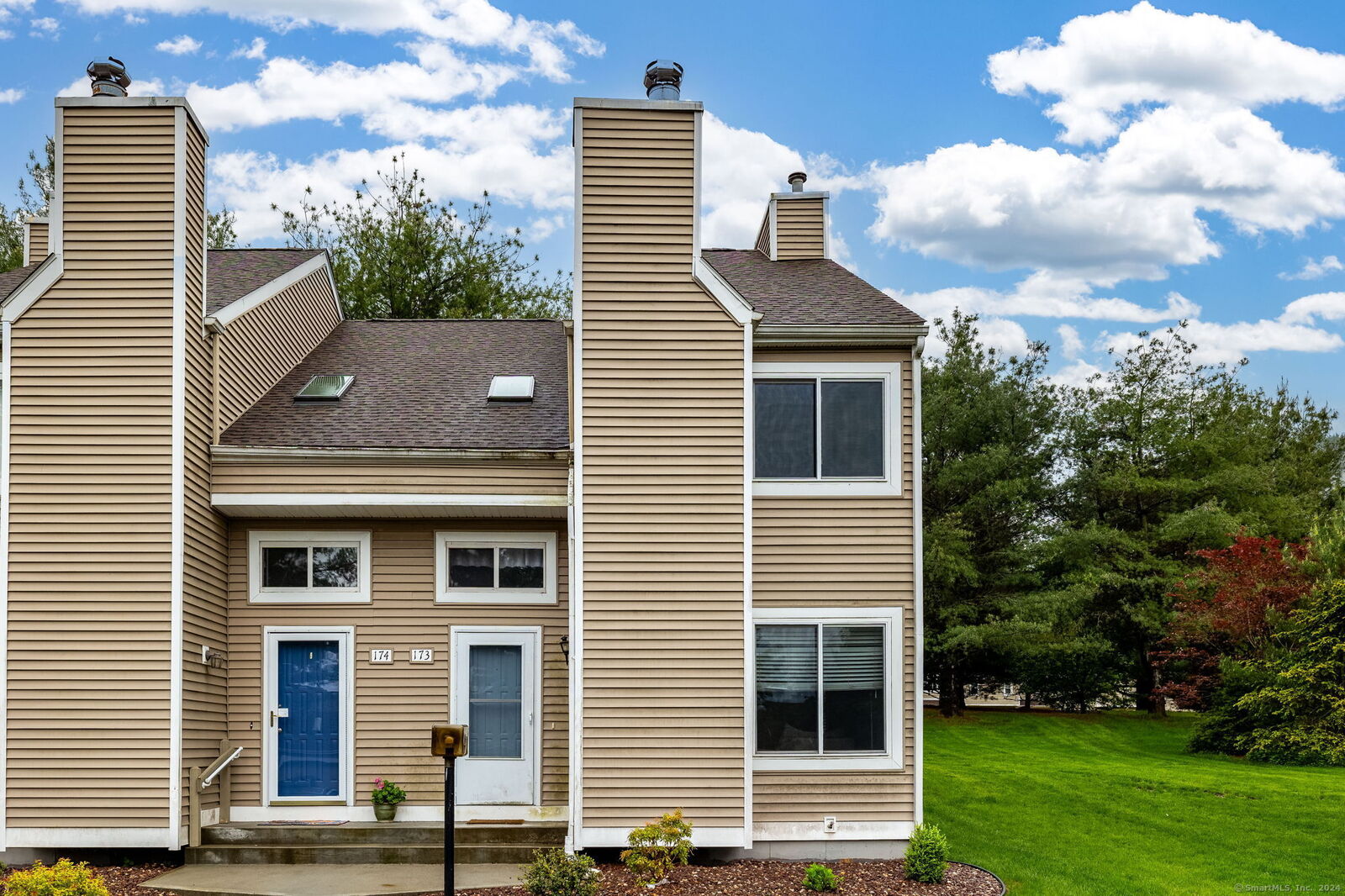 Property Photo: 60 Old Town Road 173 CT 06066