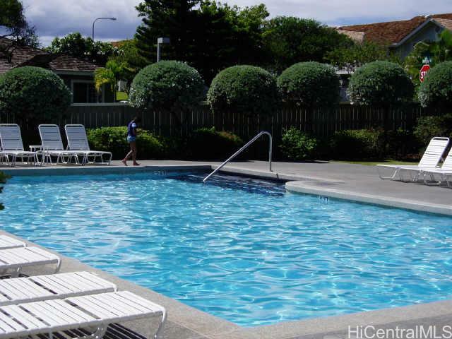 Property Photo:  