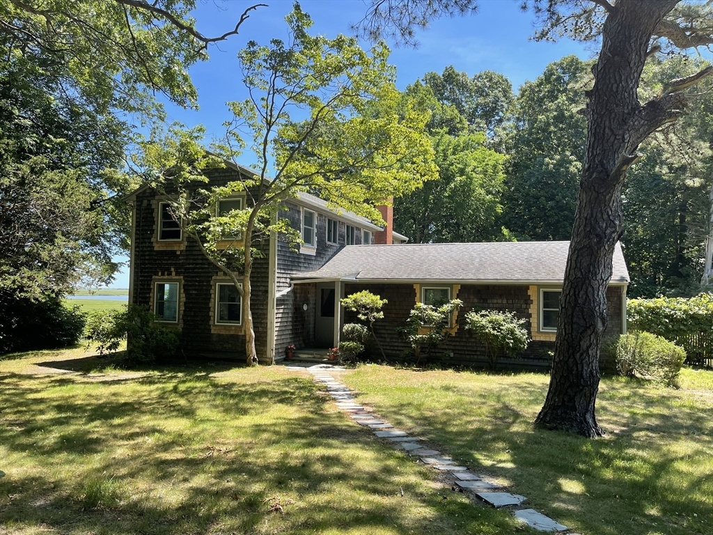 Property Photo: 69 Cove St MA 02332