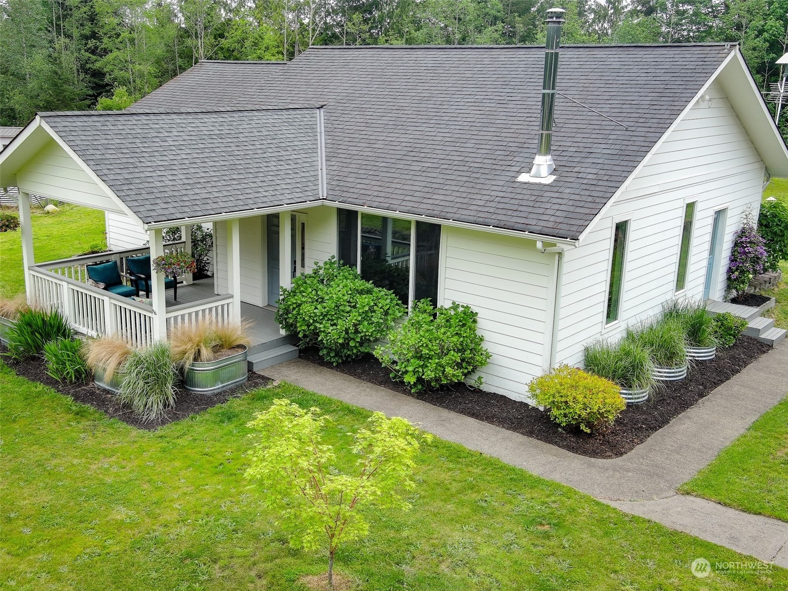 Property Photo:  222 Dena Lane  WA 98325 