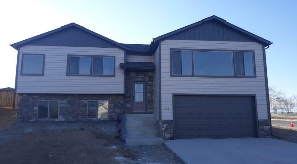 Property Photo: 742 Lancelot Street (Hb-53) WY 82801