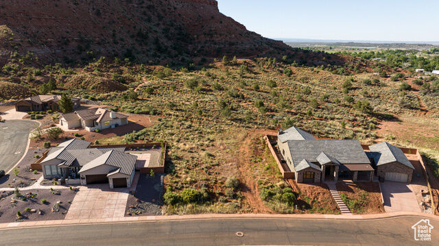 Property Photo: 444 E Ladera Ln UT 84741